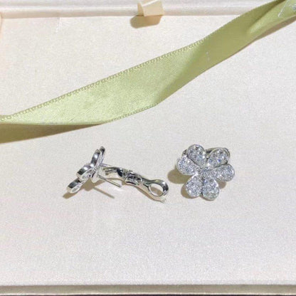 [⭐Haelin Jewelry]FRIVOLE SILVER FLOWER DIAMOND EARRINGS