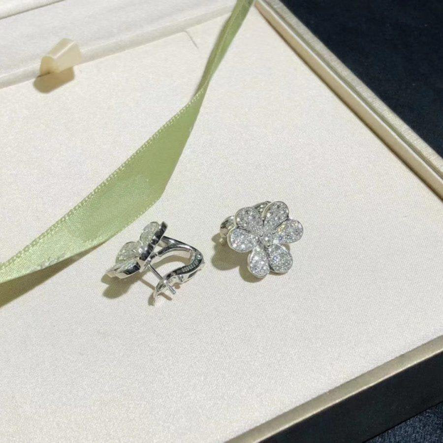 [⭐Haelin Jewelry]FRIVOLE SILVER FLOWER DIAMOND EARRINGS