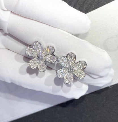[⭐Haelin Jewelry]FRIVOLE SILVER FLOWER DIAMOND EARRINGS
