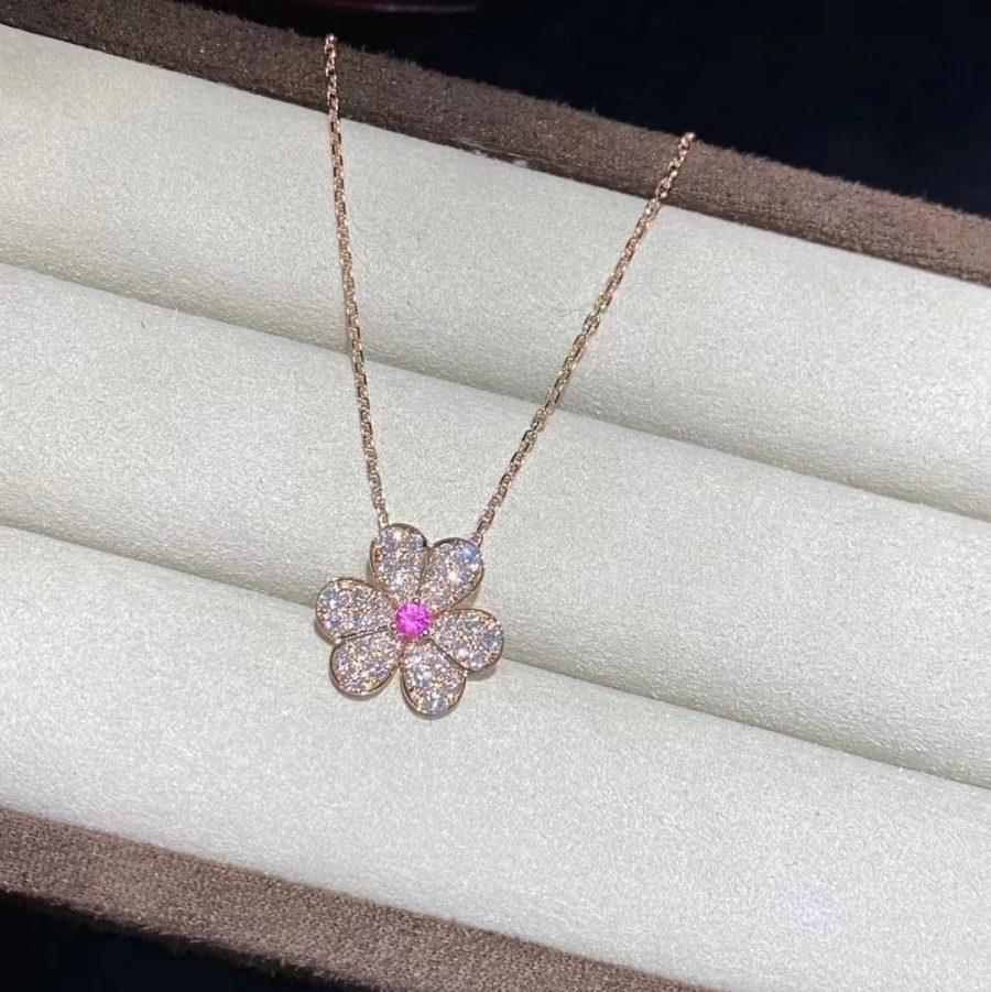 [⭐Haelin Jewelry]FRIVOLE ROSE GOLD FLOWER DIAMOND NECKLACE