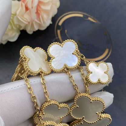 [⭐Haelin Jewelry]CLOVER EARRINGS WHITE MOP 4 MOTIFS GOLD