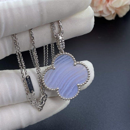 [⭐Haelin Jewelry]CLOVER SILVER CHALCEDONY BIG CLOVER NECKLACE