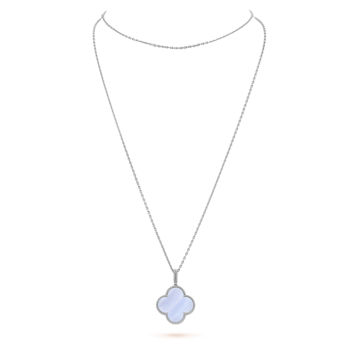 [⭐Haelin Jewelry]CLOVER SILVER CHALCEDONY BIG CLOVER NECKLACE