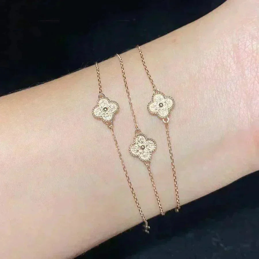 [⭐Haelin Jewelry]CLOVER SINGLE FLOWER BRACELET
