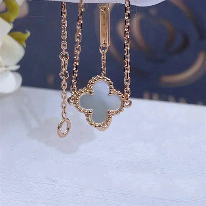 [⭐Haelin Jewelry]CLOVER WHITE MOP SINGLE FLOWER BRACELET