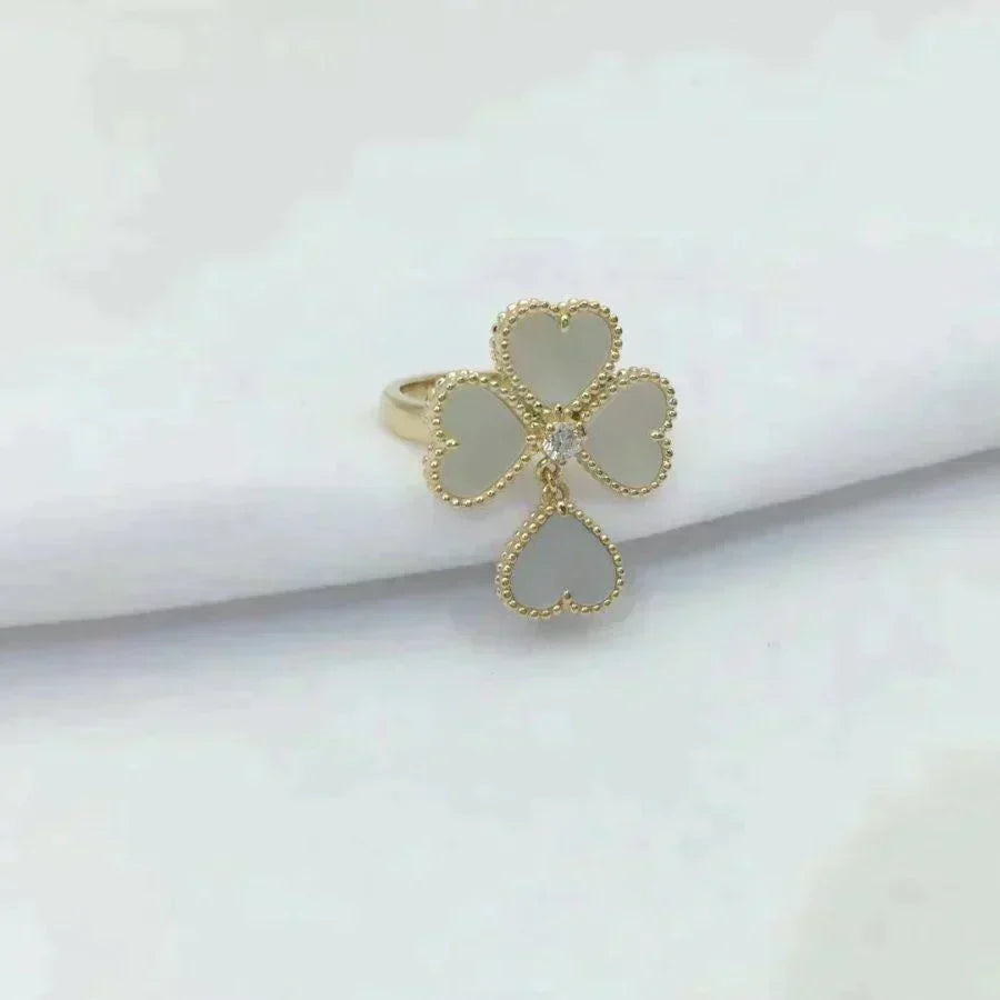 [⭐Haelin Jewelry]SWEET CLOVER WHITE MOP RING