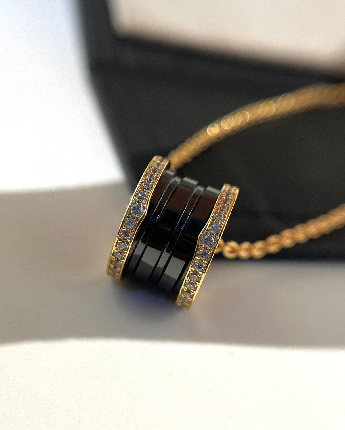 [⭐Haelin Jewelry]ZERO 1 BLACK CERAMIC DIAMOND PINK GOLD NECKLACE