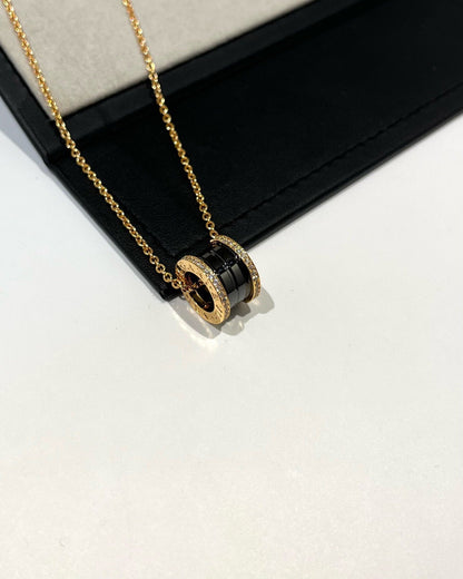 [⭐Haelin Jewelry]ZERO 1 BLACK CERAMIC DIAMOND PINK GOLD NECKLACE