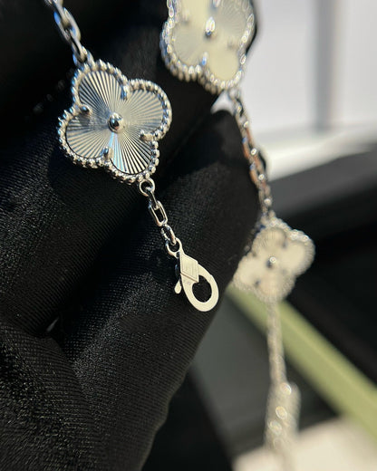 [⭐Haelin Jewelry] CLOVER 5 MOTIF LASER BRACELET COLLECTION
